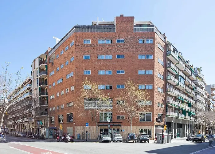 Acta AntibesHotel Barcelone